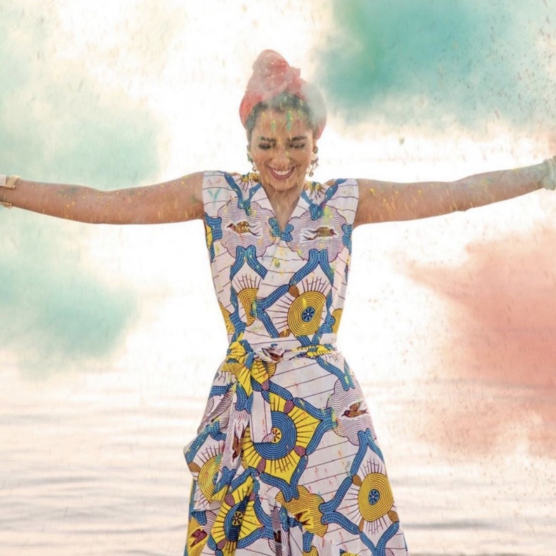 اطلالة بلقيس في فيديو كليب الحياة حلوة