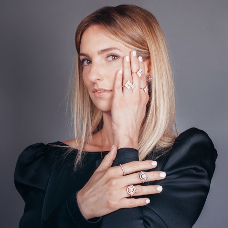 المصممة Eleonora صاحبة علامة Leonori Gioielli