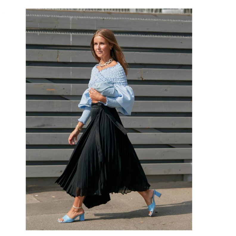  تصاميم ناعمة بكعوب عريضة من صنادل المول موضة هذا الصيف