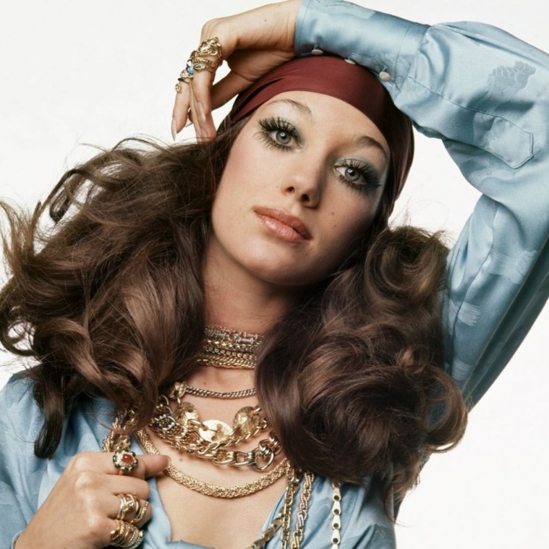  استوحي طريقة تنسيق العقود الضخمة 