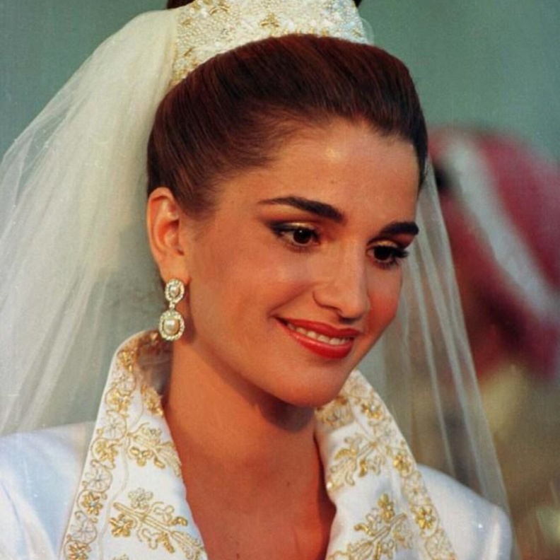 تسريحات شعر العرائس الاميرات