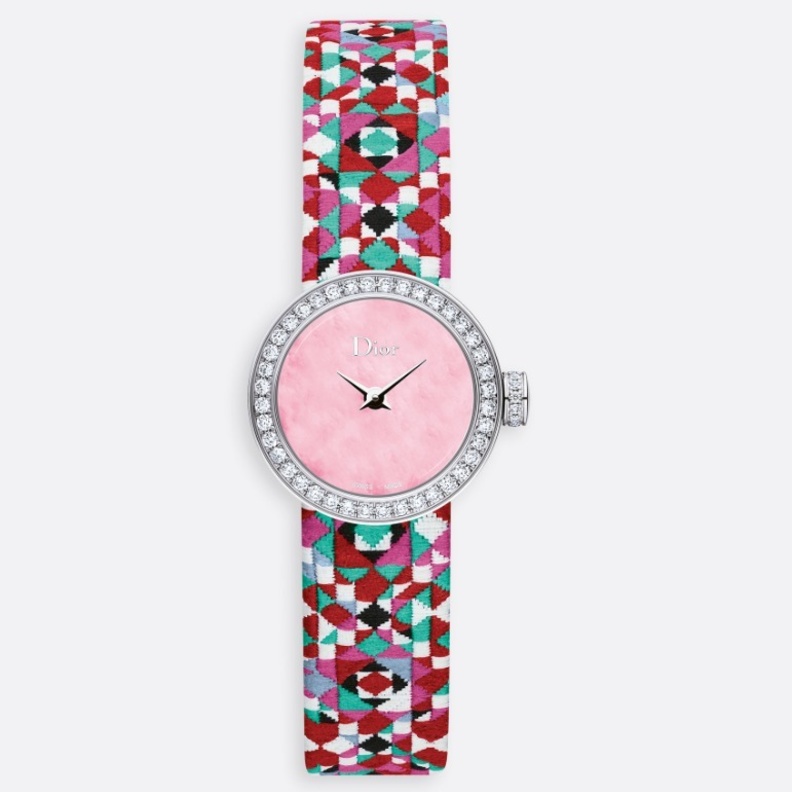 موديلات ساعات نسائية عصرية  من ديور Dior