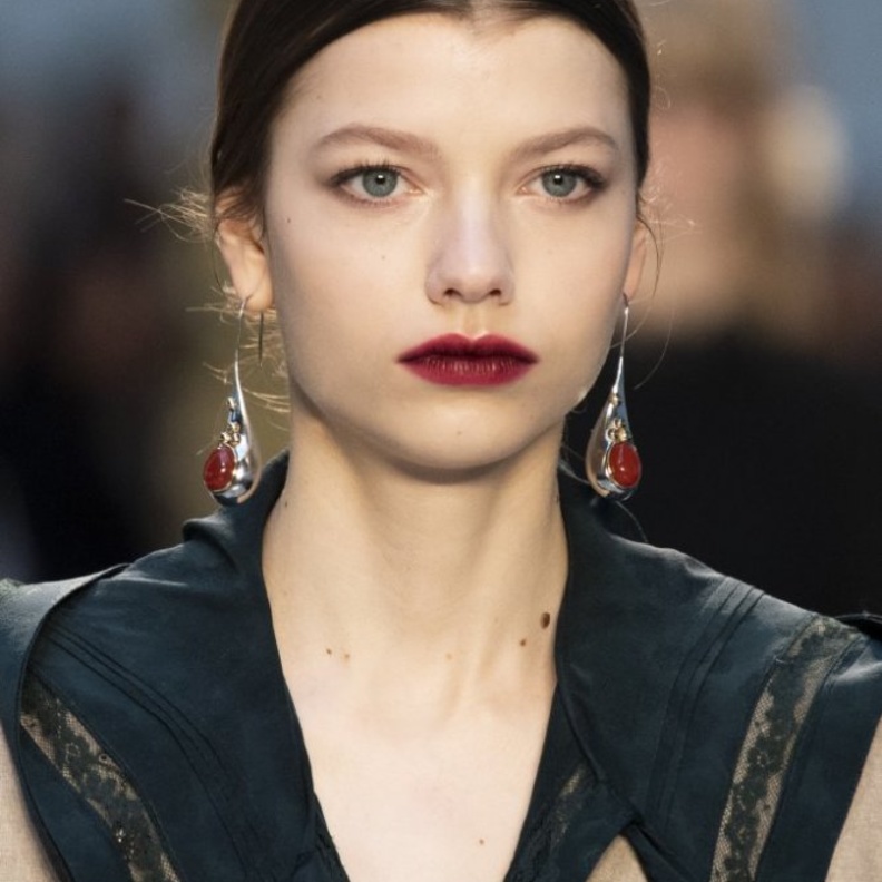  اجمل الوان احمر شفاه اومبريه جريئة للبشرة البيضاء من Chloe