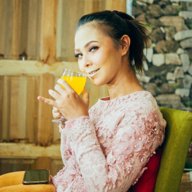 مشروبات لنضارة وجه العروس قبل الزفاف