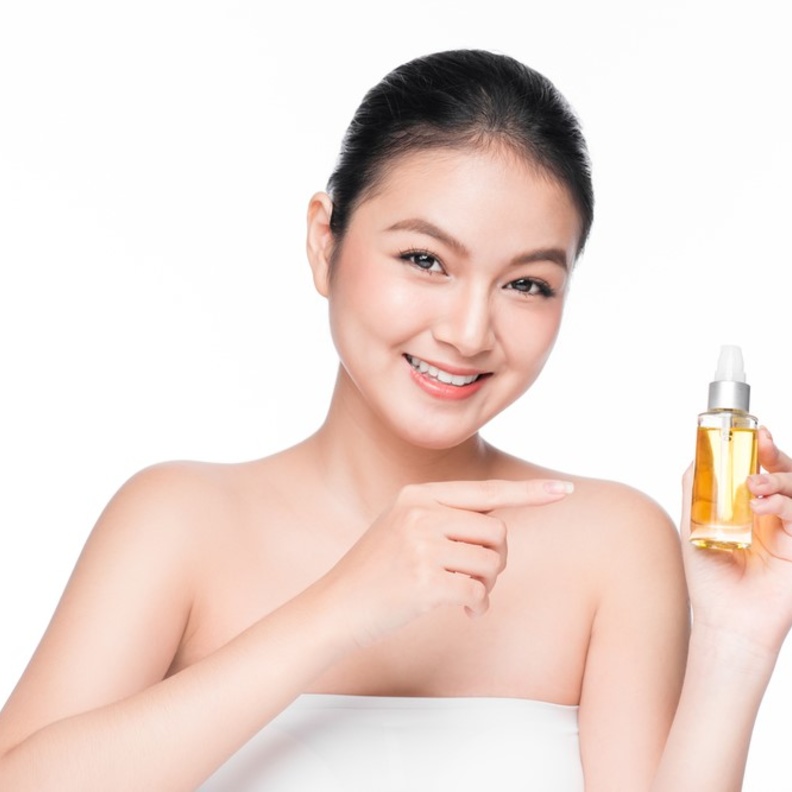 أفضل الزيوت العطرية للعناية بالشعر في فصل الصيف