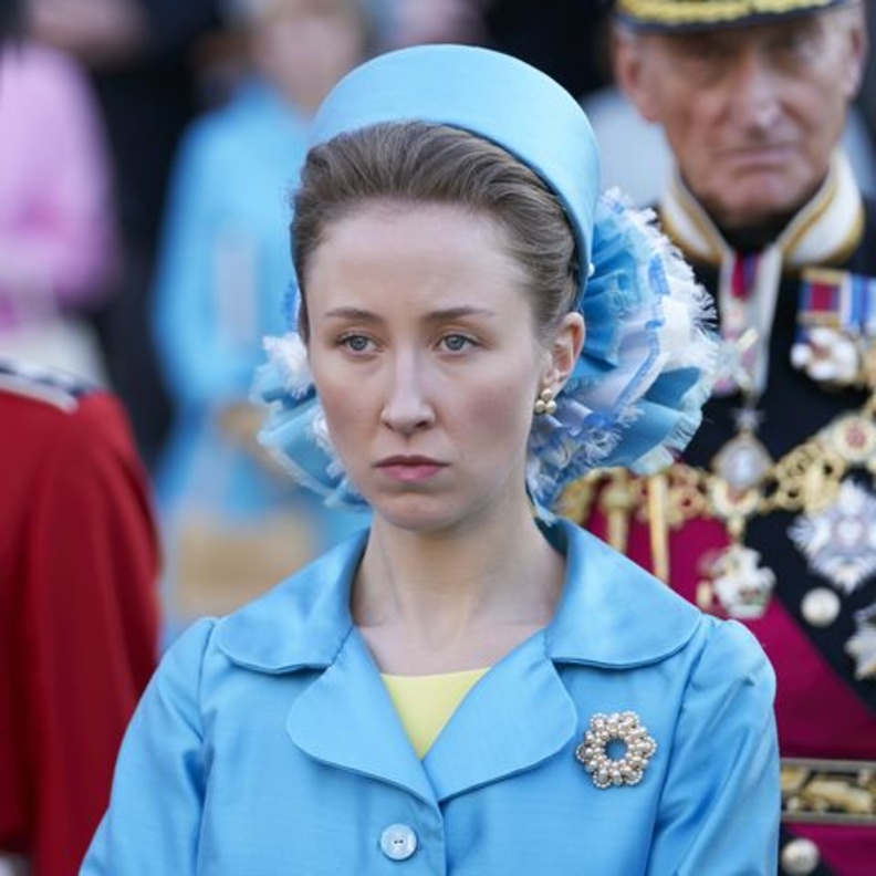 كيف جرحت إيرين دوهرتي حنجرتها لتجسد شخصية الأميرة آن في "The Crown"؟