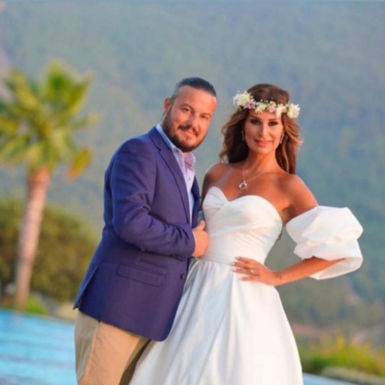 كاتيا كعدي مع زوجها في تركيا