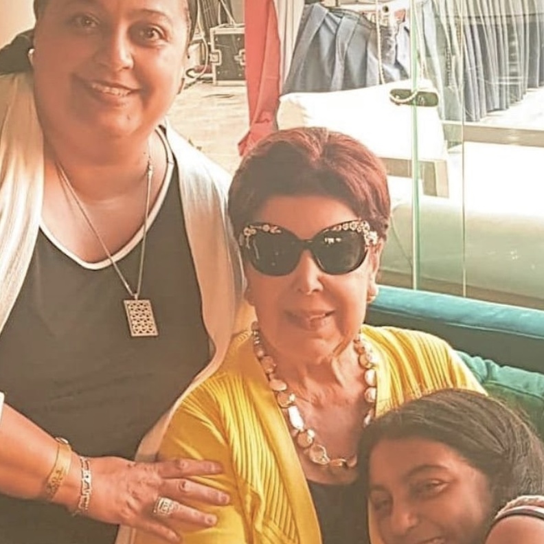 عائلة رجاء الجداوي