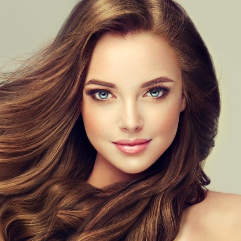  افضل وصفات طبيعية لتطويل الشعر بسرعة