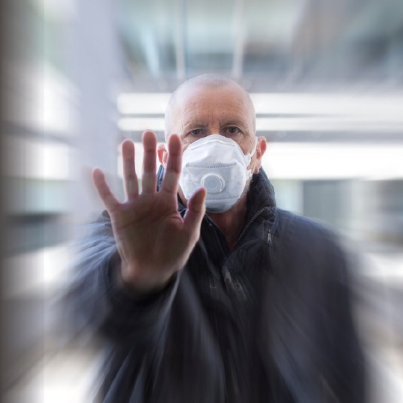 فيروس كورونا يرفع نسبة الاكتئاب عند البشر