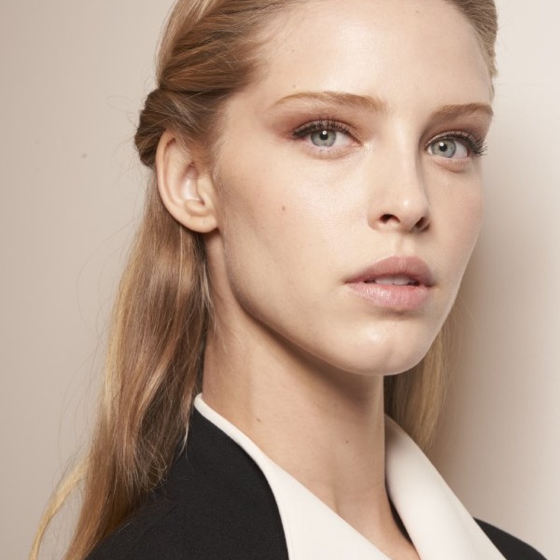  أجمل الوان صبغات شعر بنية في خريف 2020 لاخفاء الشيب من Marques Almeida