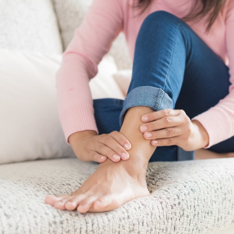 مضاعفات تمزق أربطة الكاحل