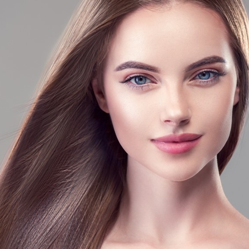 طريقة عمل ماسك العسل لفرد وتنعيم الشعر المجعد