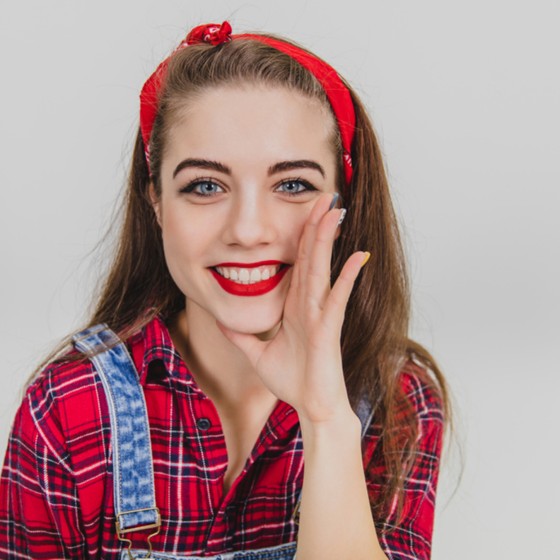 علامات الحب عند الفتاة في لغة الجسد