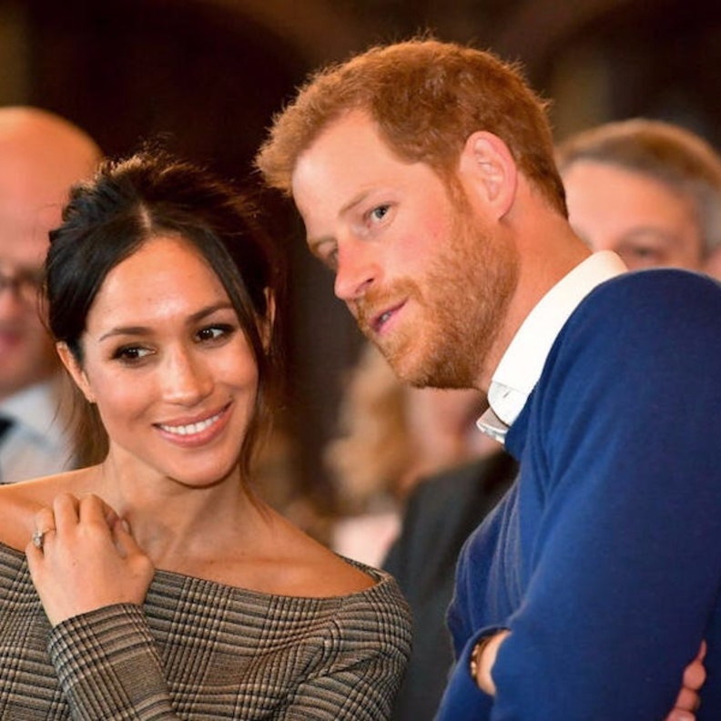 " Finding Freedom".. الكتاب الأكثر مبيعا في بريطانيا