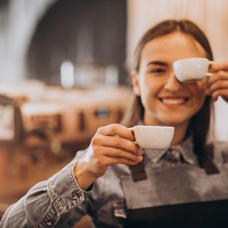 اضرار الكافيين على الجسم وطرق التخلص منه