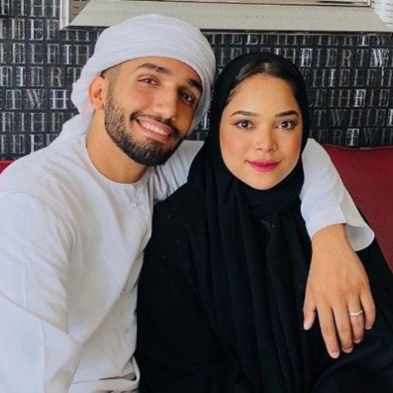 مشاعل الشحي وأحمد خميس