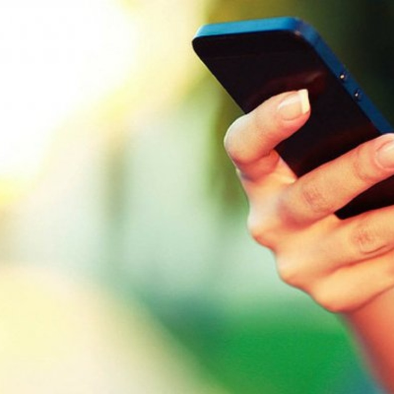 يتيح تطبيق Q Chat الدردشة مع الآخرين بشكل مجهول دون التعريف بنفسك