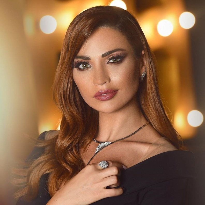 داليدا خليل مصابة بكورونا