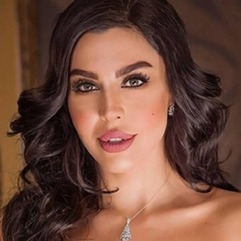 ليلى اسكندر