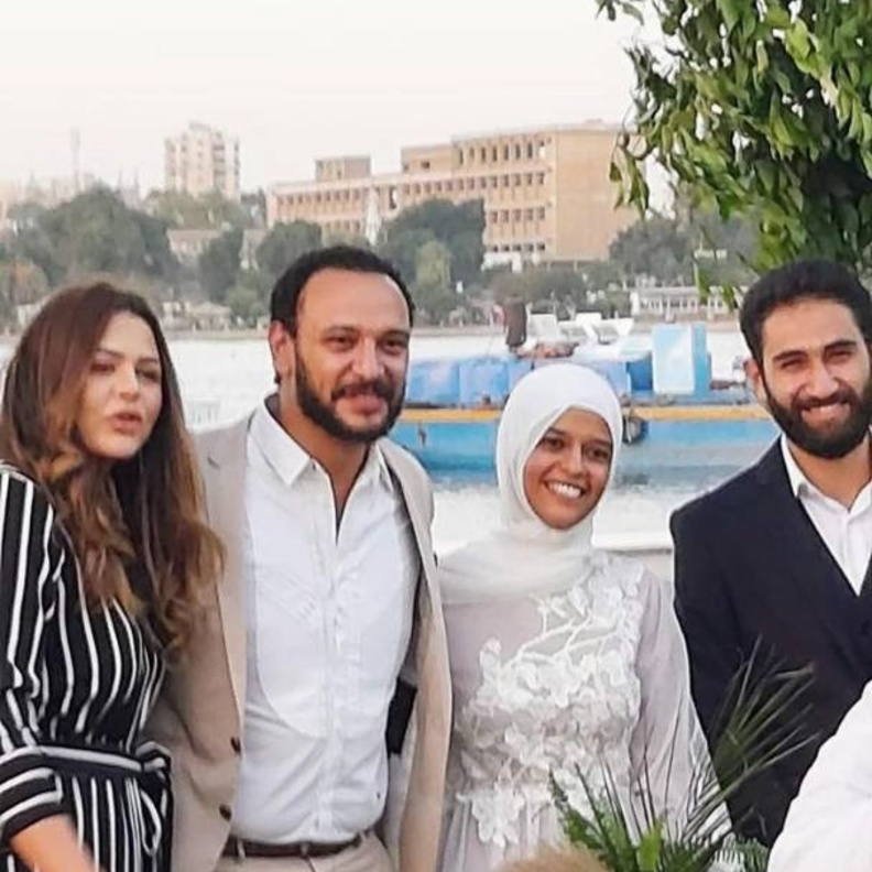 اسرة الفنان الراحل خالد صالح