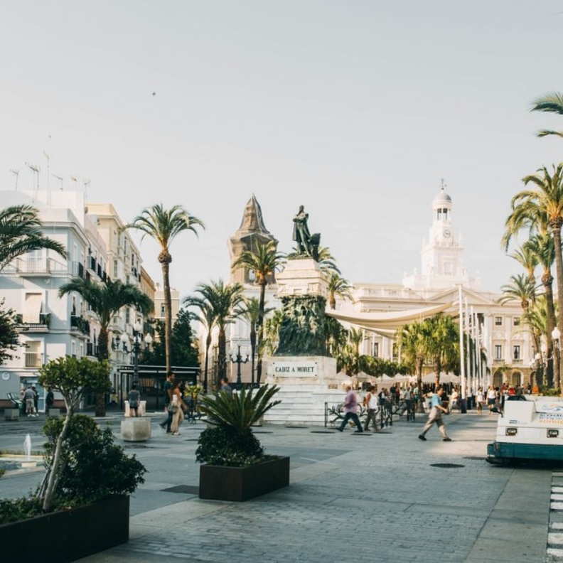  كاديز وجهة سياحية رائعة لاجمل العطلات بواسطة juliasorokina