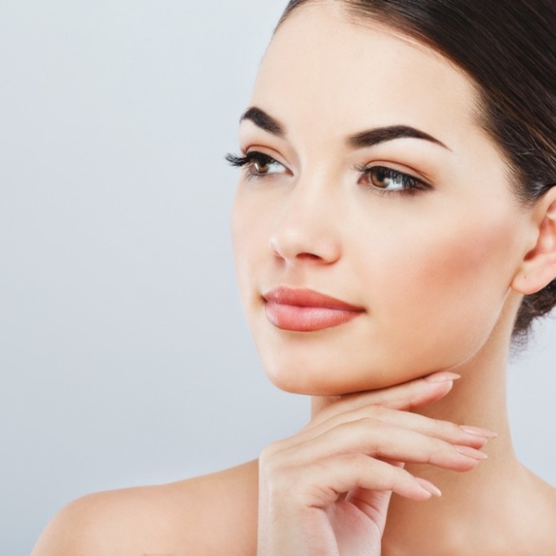 5 خلطات طبيعية لتفتيح البشرة والوجه في 3 اسابيع