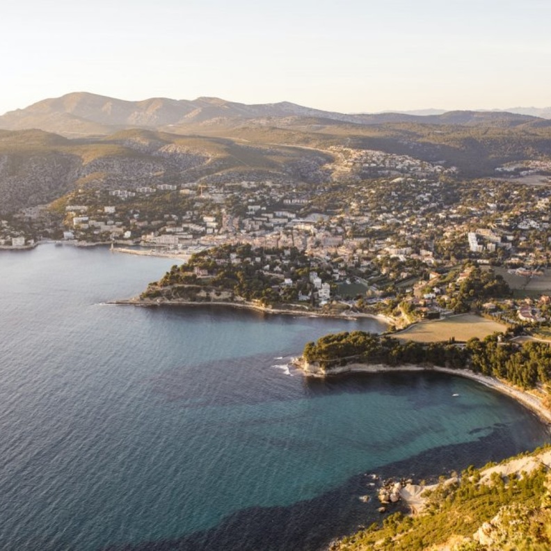  الكالانك Les Calanques