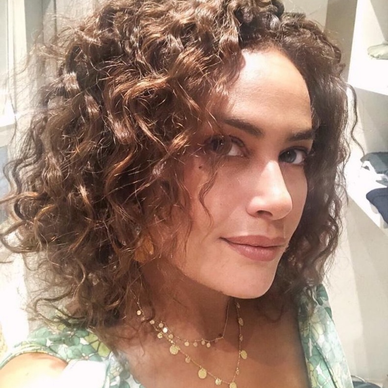 تسريحة  شعر هند صبري بالكيرلي