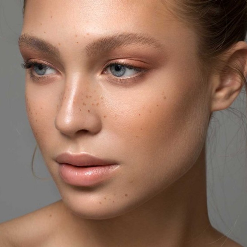 مستحضرات جمالية للعيون