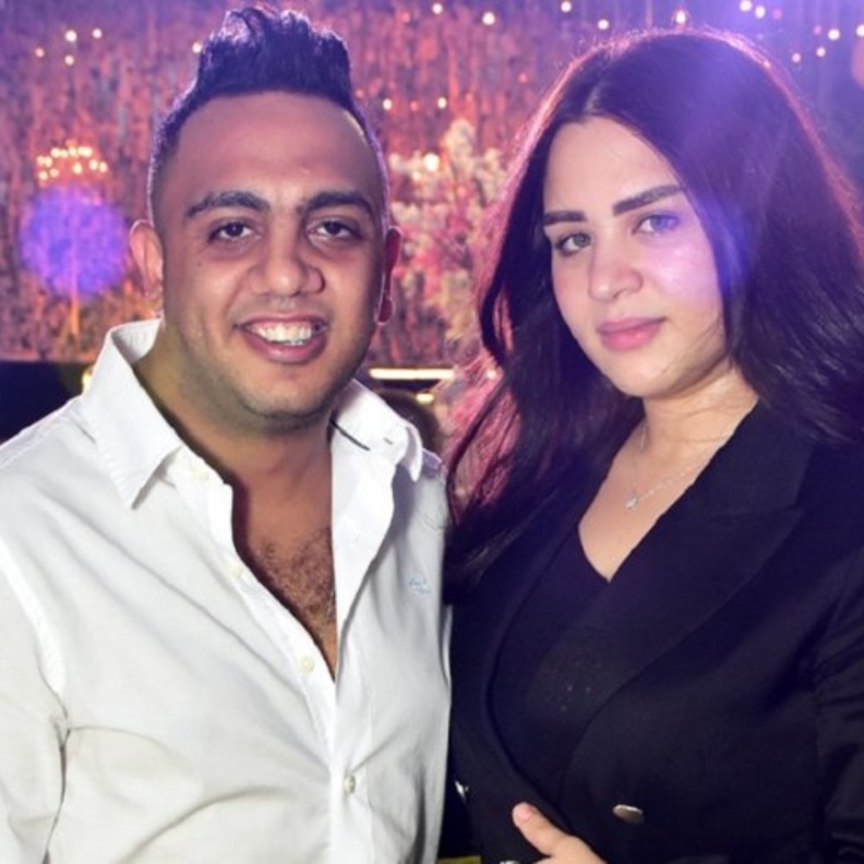 أوس أوس وزوجته