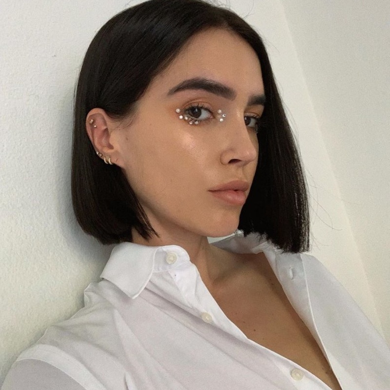 صيحات Brittany Xavier الجمالية بالاكسسوارات