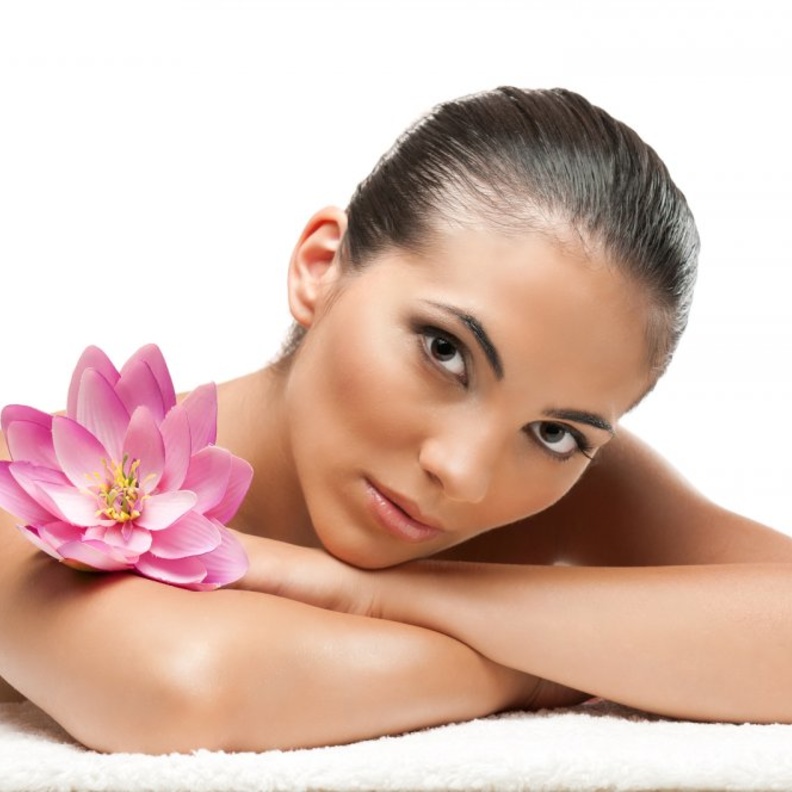 افضل زيوت العناية بالبشرة والجسم 