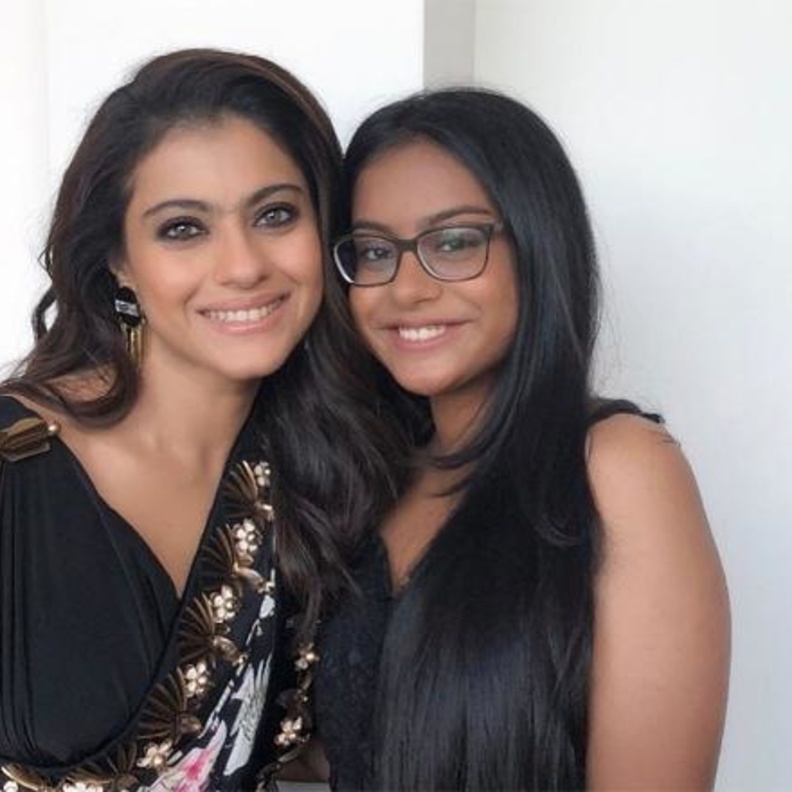 كاجول وابنتها نيسا