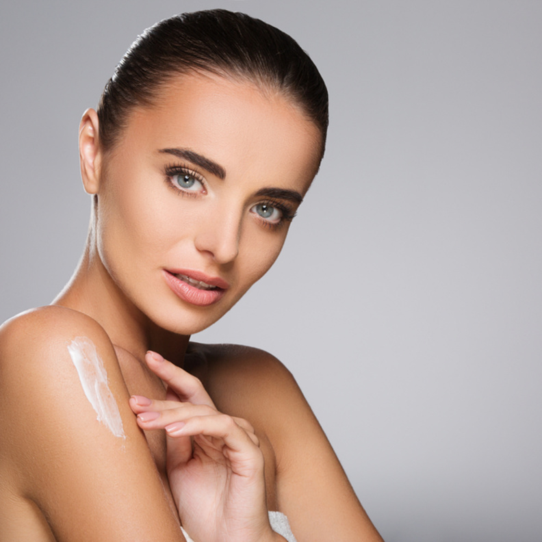  طريقة استخدام زبدة الشيا للجسم مع زيت الزيتون لازالة الخطوط البيضاء 