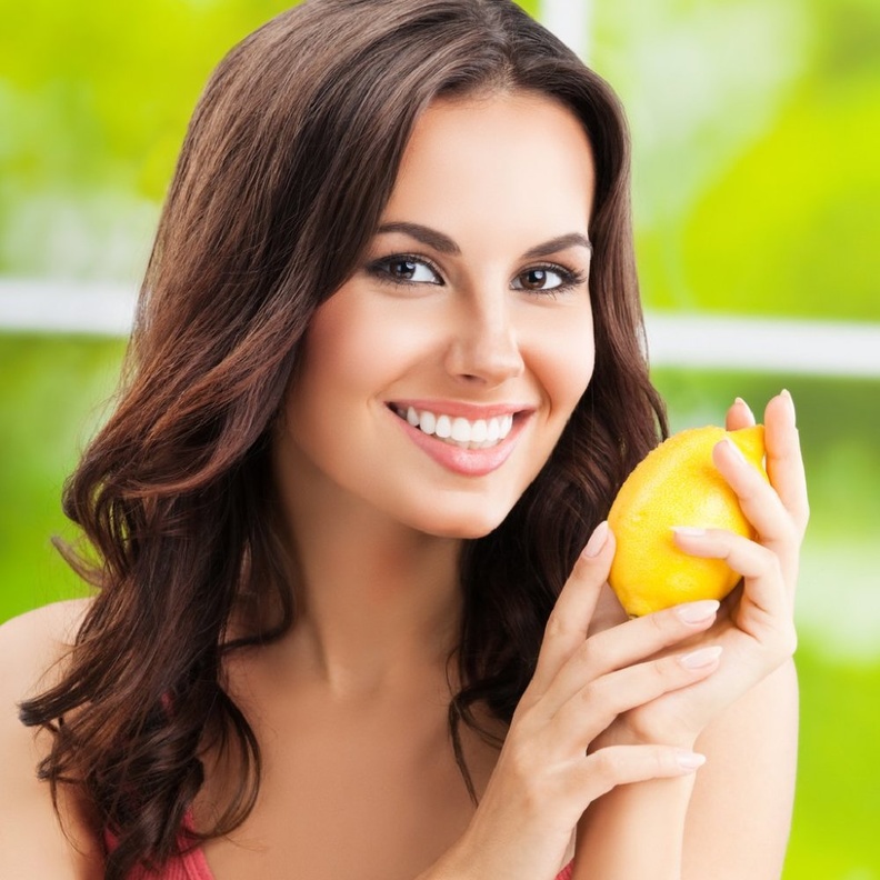  فوائد الليمون الصحية للعروس