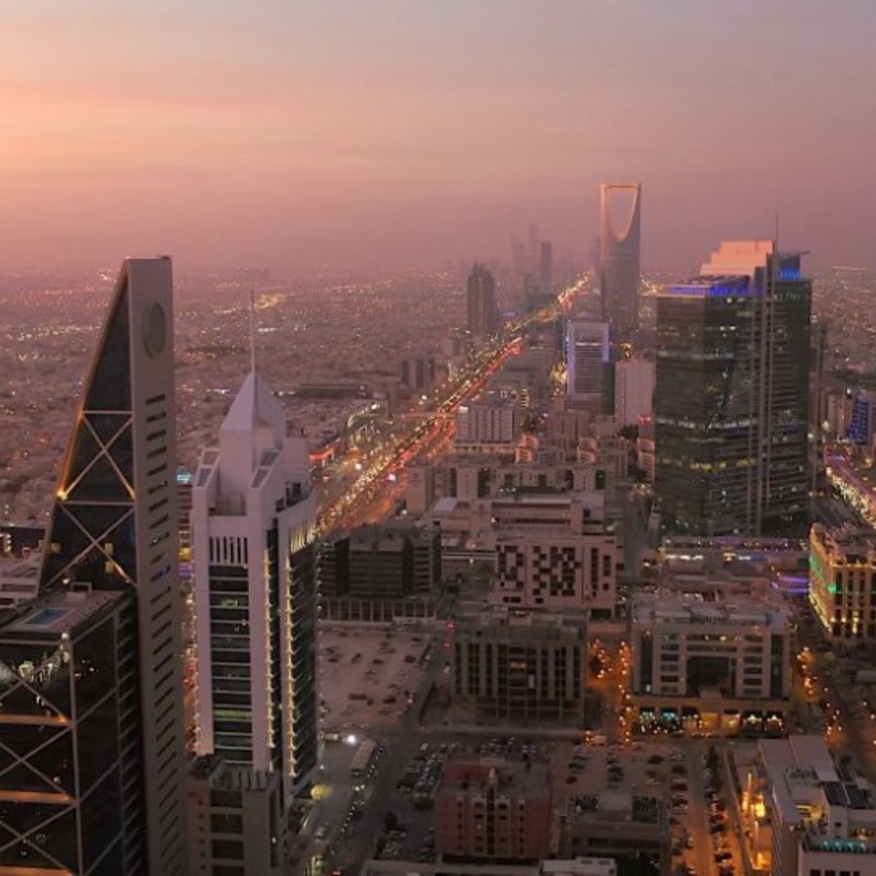 من أعلى مطعم انتركوت كافيه دي باريس