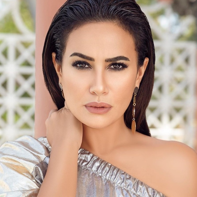 هند صبري في مرحلة المراهقة