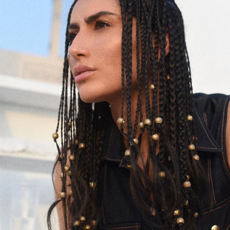  ضفائر الشعر الافريقية بالشعر الطبيعي من وحي ديالا مكي