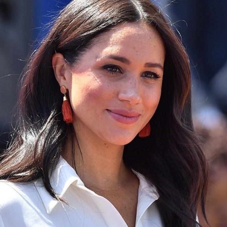  طريقة عمل مكياج طبيعي للعيون الصغيرةعلى طريقة ميغان ماركل