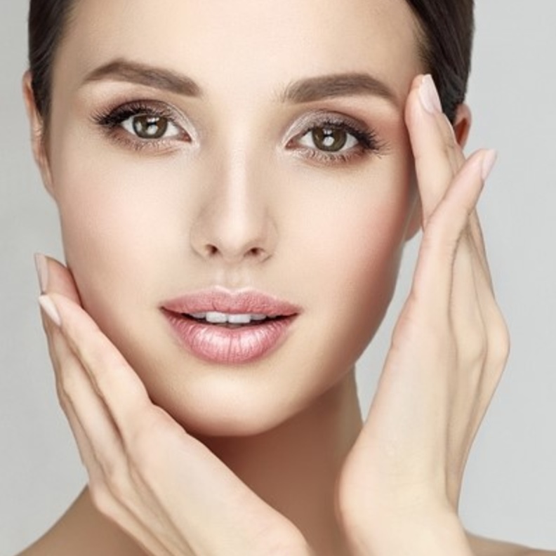 3 وصفات طبيعية لتبييض البشرة الجافة 