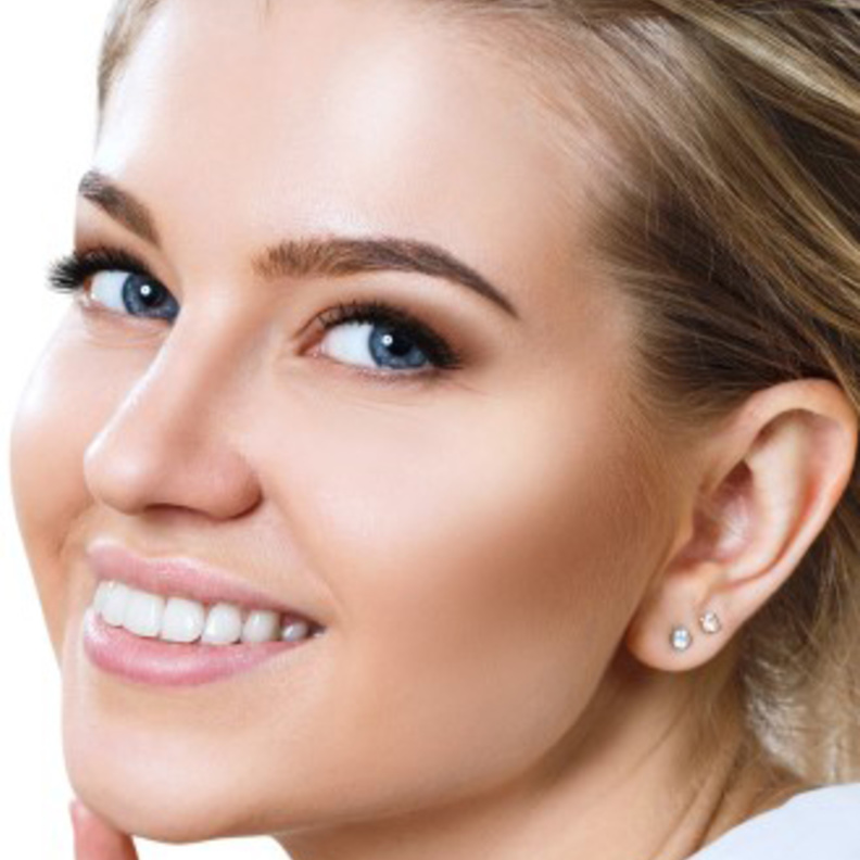 افضل طريقة لتبييض الاسنان في المنزل