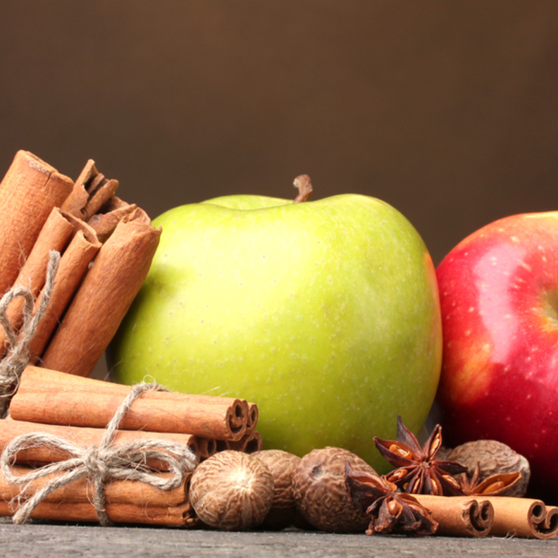  فوائد القرفة والتفاح في الرجيم وحرق الدهون في الجسم