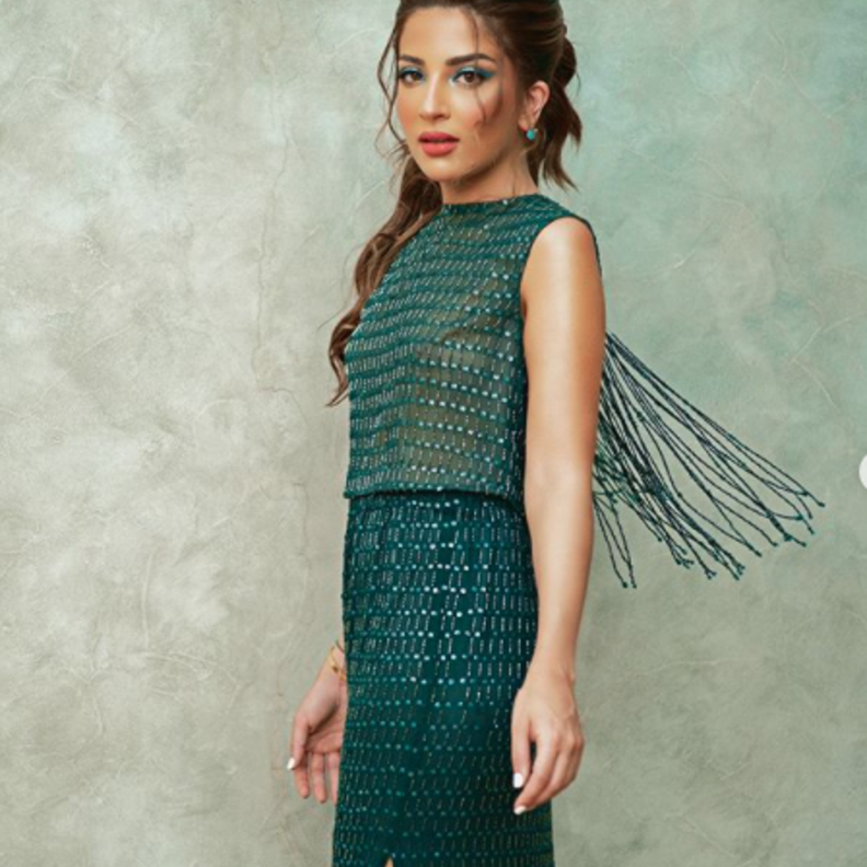 اطلالات شبابية باللون الاخضر من وحي سوسن القاضي