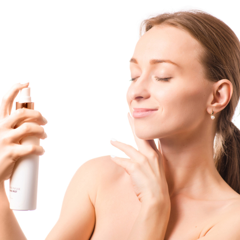  7 طرق مختلفة لاستخدام مثبت المكياج