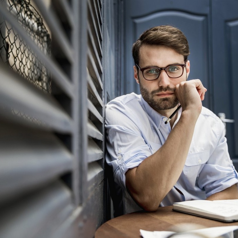 اهم الصفات التي يكرهها رجل برج العذراء في المرأة