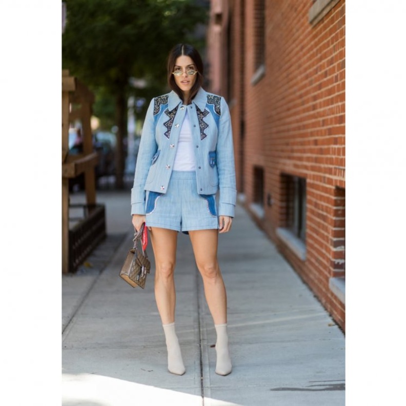 تنسيق احذية بدرجات النود