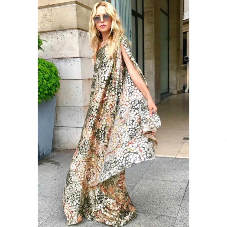 افكار تنسيق الفساتين الطويلة