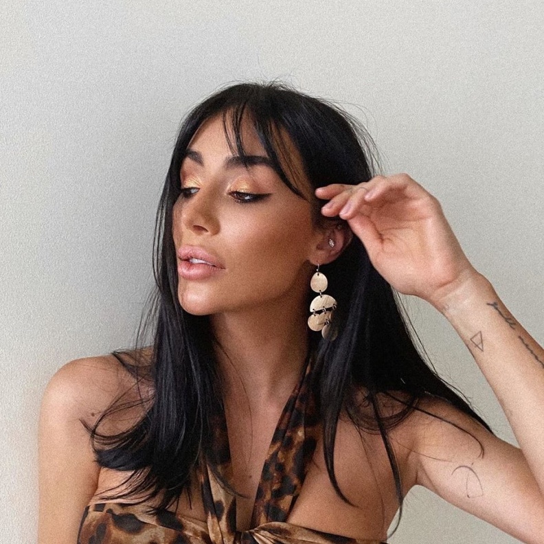 مكياج صيفي ناعم مشرق بأسلوب مايا الأحمد