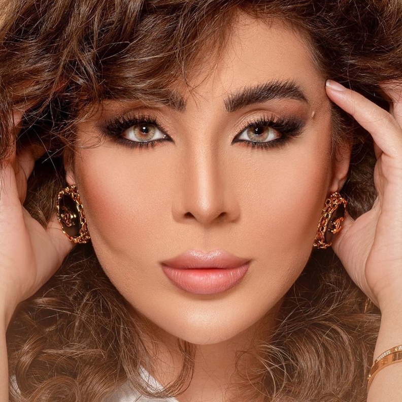 مكياج عيون خليجي للعرايس من وحي اطلالات النجمة شيماء علي